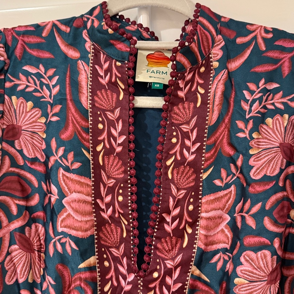FARM Rio Floral Long Sleeve Dress - Picture 4 of 10